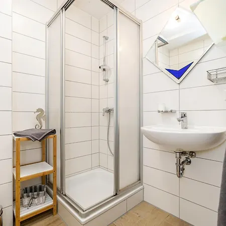 Stoertebekerstrasse 10b 2 * Zingst